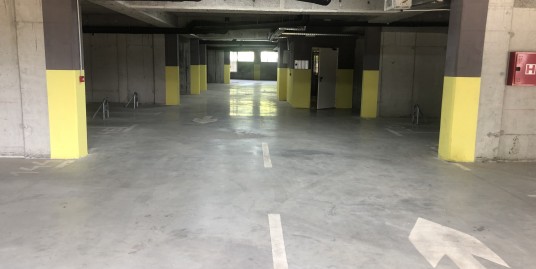 Garažna parking mjesta u zatvorenoj garaži Pionirska Dolina