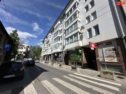 Poslovni prostor 150m2 - Centar Skenderija 1
