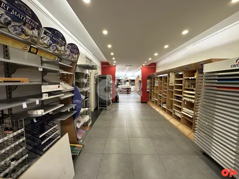 Poslovni prostor 150m2 - Centar Skenderija 8