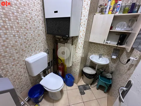 Poslovni prostor 150m2 - Centar Skenderija 10