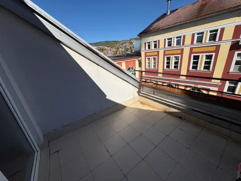 Stan Bistrik Renoviran 103m2 3