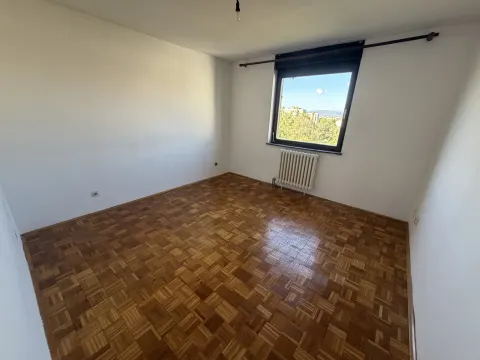 Stan Dobrinja 84m2 10