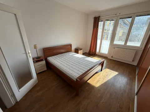 Stan u STROGOM centru Sarajeva 67m2 4